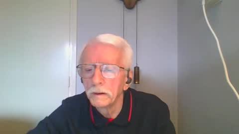 willem77779 online show from 12/19/25, 01:51