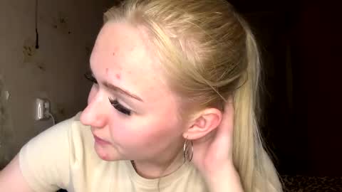 Sophia online show from 04/20/26, 03:26