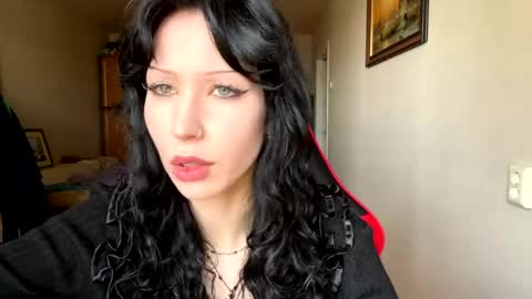 Sophia online show from 05/07/26, 05:35