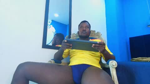 Snapshot of william_bennett chatting on 05/21/26, 02:35 william_bennett online show from 05/21/26, 02:35
