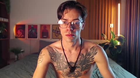 William online show from 04/03/26, 01:42