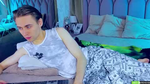 William online show from 11/17/25, 03:23