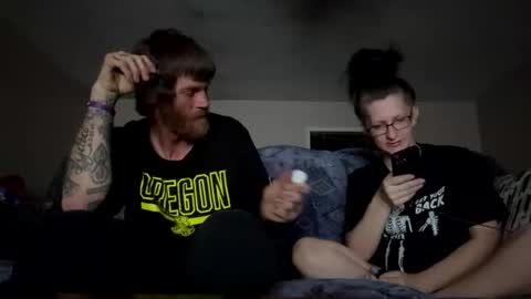lovEEdovEE online show from 05/06/26, 02:08