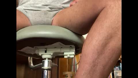 Snapshot of willirob chatting on 09/19/25, 08:20 William online show from 09/19/25, 08:20