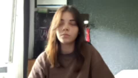 Karina online show from 06/26/26, 10:19