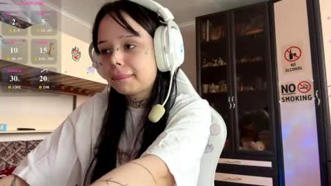 Snapshot of willow_jess chatting on 05/14/26, 10:00 Kate online show from 05/14/26, 10:00