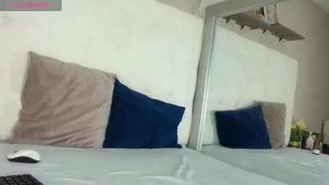 luna online show from 11/24/25, 01:11