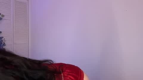 Willow online show from 12/19/25, 02:24