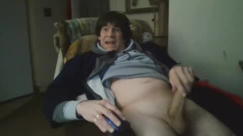 Snapshot of willtie26 chatting on 02/04/25, 03:54 willtie26 online show from 02/04/25, 03:54