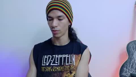 willy_veins online show from 04/24/26, 09:23