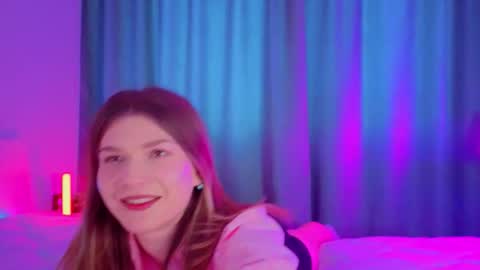 Vicki3 online show from 02/15/26, 09:30