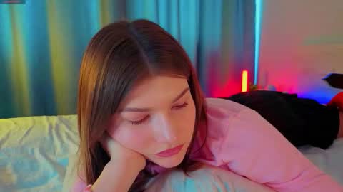 Vicki3 online show from 02/20/26, 07:21