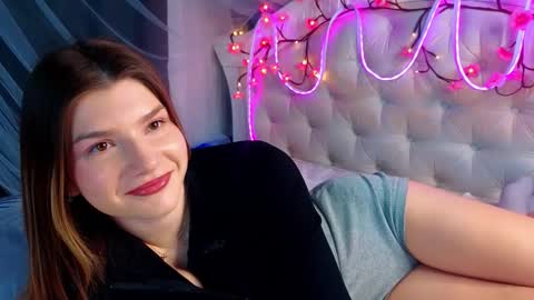 Vicki3 online show from 03/09/26, 07:01