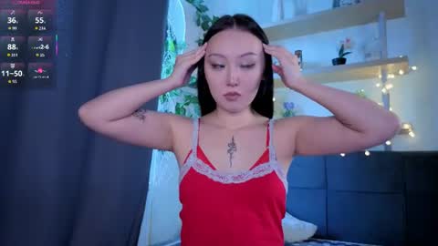 Snapshot of wilonebute chatting on 07/16/26, 01:11 Mary online show from 07/16/26, 01:11