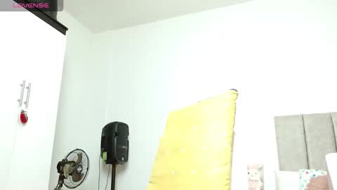 Only wilsonsiara01 online show from 03/07/26, 05:37