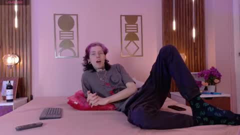 Winchester Hanna online show from 02/20/26, 03:14