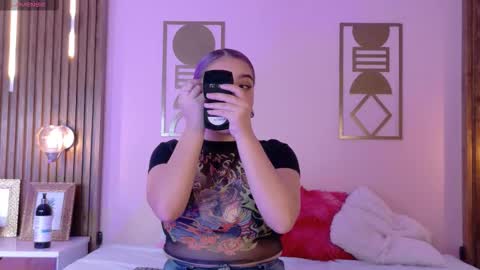 Winchester Hanna online show from 02/25/26, 04:55