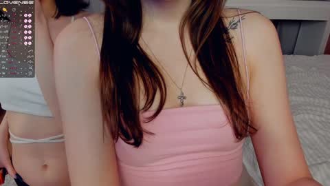 Amalia and Mia online show from 01/25/25, 07:17