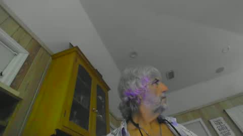 Charlie online show from 02/10/25, 08:53