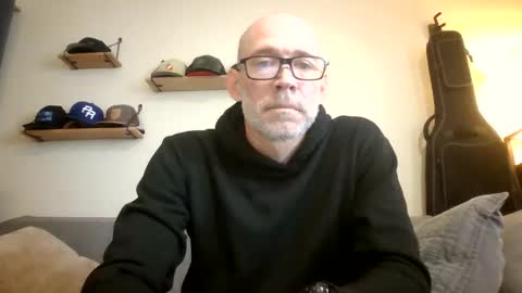 wingnutt765733 online show from 02/06/26, 06:33