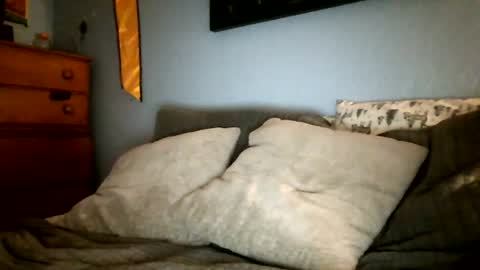 Snapshot of wingnutt765733 chatting on 08/08/26, 06:37 wingnutt765733 online show from 08/08/26, 06:37