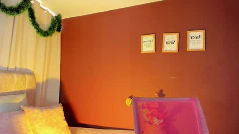 Wini Fer online show from 11/29/25, 01:25