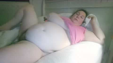 Winnie online show from 04/04/26, 04:11