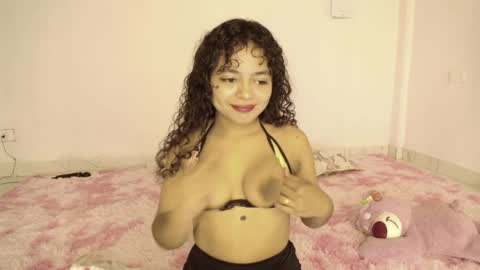  Winnifer Gonzalez  online show from 06/10/26, 02:12