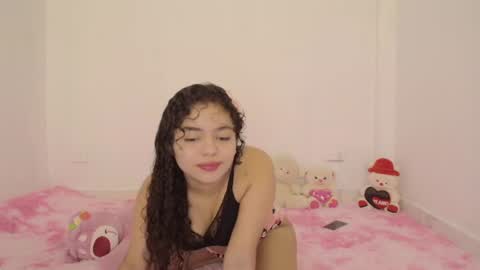 Snapshot of winnifer_gonzalez chatting on 07/02/26, 03:23 Winnifer Gonzalez online show from 07/02/26, 03:23