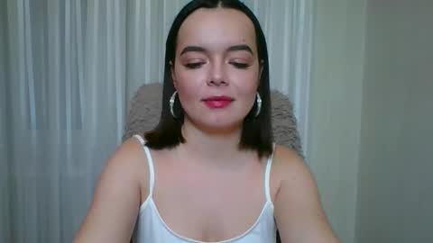 Emma  online show from 10/29/25, 07:04