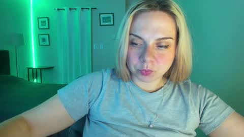 Winter Miracle online show from 09/20/25, 09:05