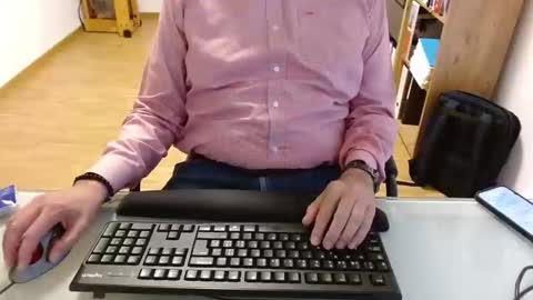 Snapshot of winterfreund99 chatting on 10/26/25, 11:49 winterfreund99 online show from 10/26/25, 11:49