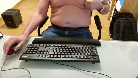 Snapshot of winterfreund99 chatting on 02/08/26, 02:09 winterfreund99 online show from 02/08/26, 02:09