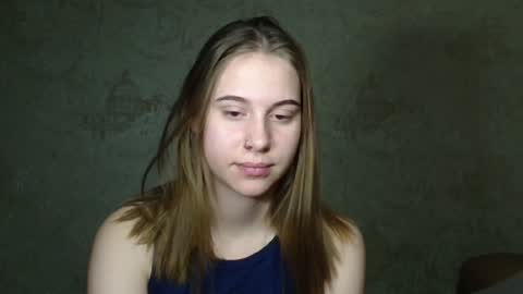 wira_witch online show from 12/08/24, 04:39