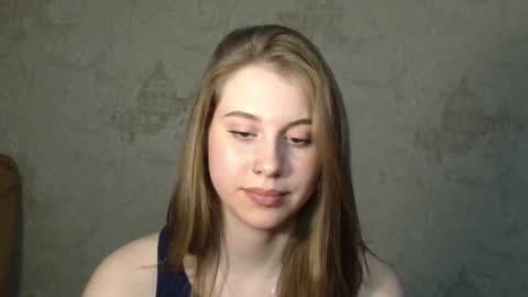 wira_witch online show from 02/25/25, 03:38