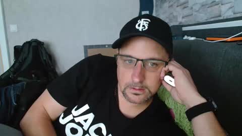 Dirty online show from 09/17/25, 03:24