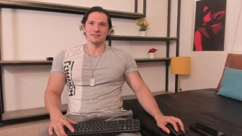 Snapshot of wiston_cox chatting on 06/02/26, 01:02 Wiston online show from 06/02/26, 01:02