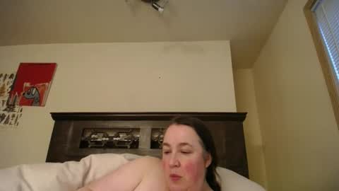 Annie online show from 12/22/24, 12:07