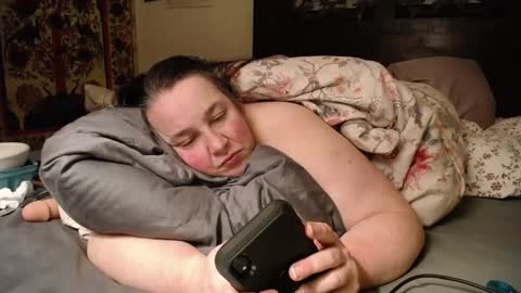 Annie online show from 02/05/25, 08:32