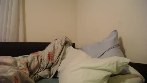 Annie online show from 03/09/25, 05:55