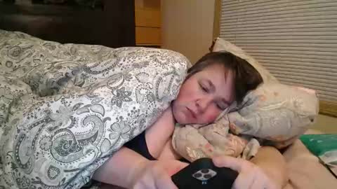 Annie online show from 02/03/26, 08:08