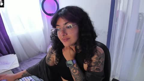     Luna Violeta  A r t i s t  online show from 01/10/25, 09:31