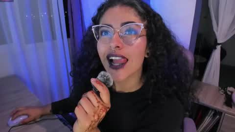     Luna Violeta  A r t i s t  online show from 12/03/25, 12:29