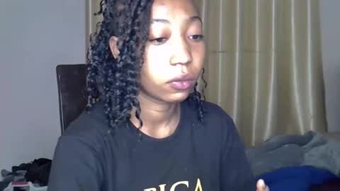 girlie o online show from 03/01/25, 07:08