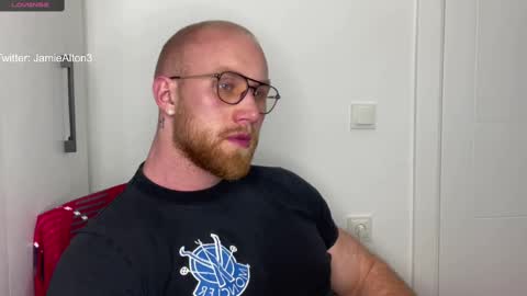 Wlademar online show from 02/11/25, 02:13