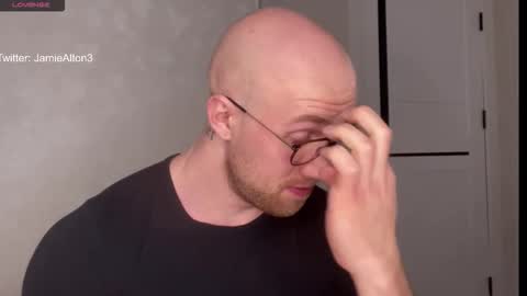 Wlademar online show from 12/03/25, 05:04