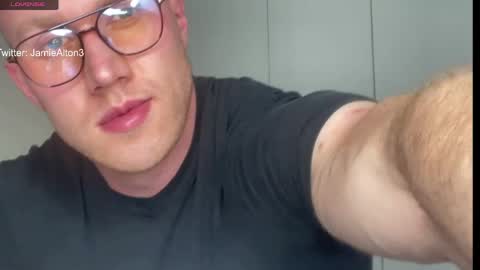 Wlademar online show from 04/21/26, 05:39