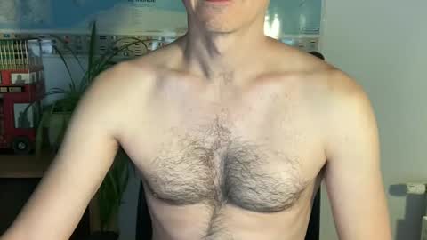 Snapshot of wladsexy88 chatting on 12/20/24, 02:49 Wladsexy88 online show from 12/20/24, 02:49