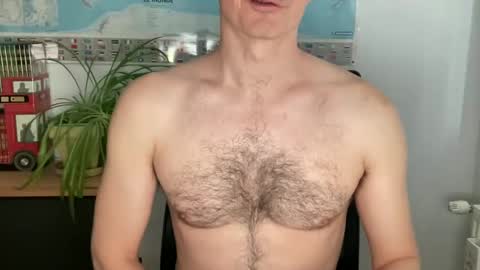 Snapshot of wladsexy88 chatting on 01/29/25, 08:51 Wladsexy88 online show from 01/29/25, 08:51