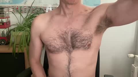 Snapshot of wladsexy88 chatting on 02/14/25, 03:36 Wladsexy88 online show from 02/14/25, 03:36